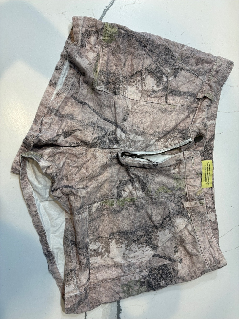 Women’s Camouflage Utility Shorts - Taupe/Gray - Duvin